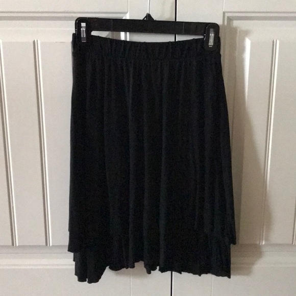Old Navy Dresses & Skirts - Old navy Black cotton tiered skirt